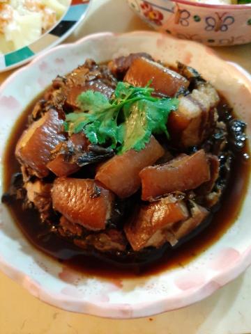 Emily料理廚房 - 梅乾扣肉