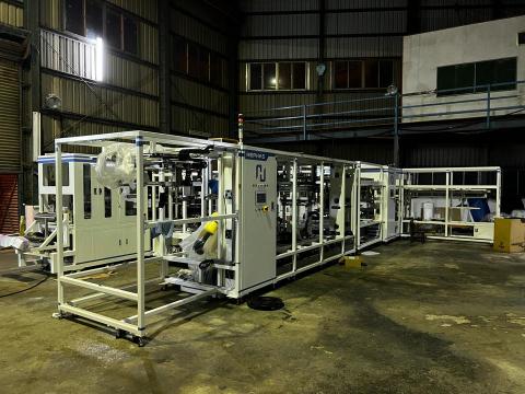 宸維科技有限公司 - 設備組裝