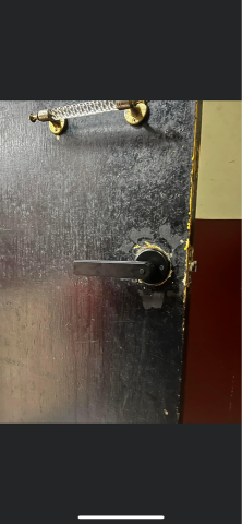 監視器 - 喇叭鎖也能更換電子鎖喲❤️
密碼 指紋 鑰匙 三合一