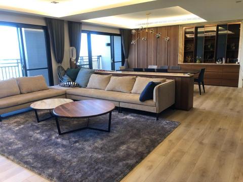 賴哥木地板專業施工 - 