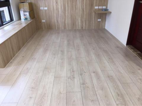 賴哥木地板專業施工 - 