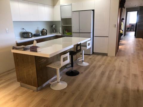 賴哥木地板專業施工 - 