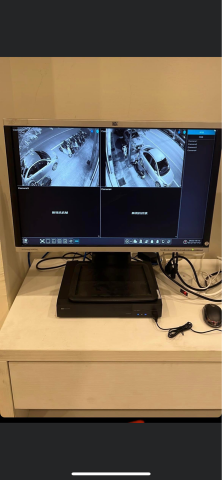 監視器 - 客戶安裝4路主機+2ㄓ攝影機