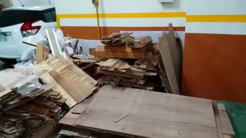 富安拆除工程 - 廢棄物出料，堆放整齊