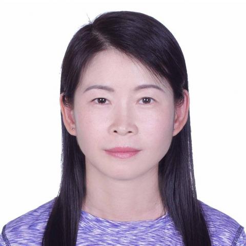 台北中正區英文口說老師推薦賴小姐