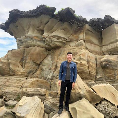 提供8891重機服務的專家蔡伯堅