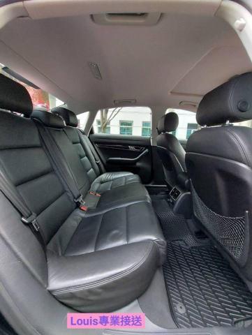 Louis路易斯專車接送 - Louis專業接送實車實照2