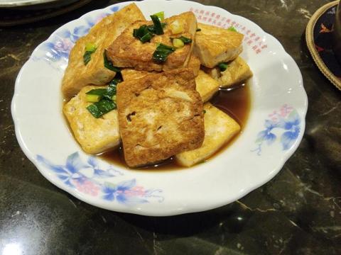 王苓格（小米廚房） - 紅燒豆腐