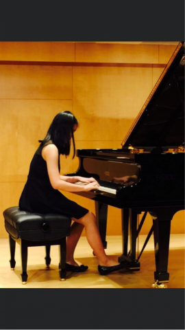 涵吉 - 忘記是小時候比賽還是表演時的照片