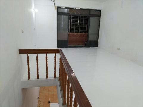 防水、地坪、抓漏、壁癌專家 - 室內壁癌處理後治平泥與環氧樹脂黎明白空間整修