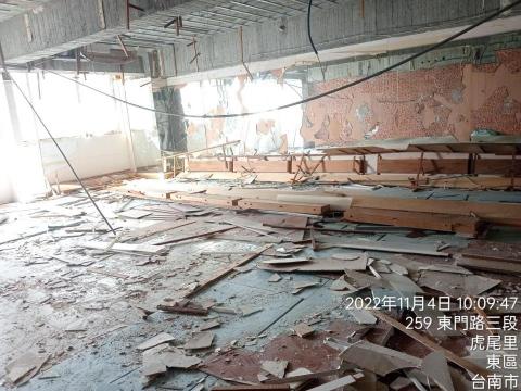 鴻升工程 - 台南市東門路三段商辦拆除工程 鴻升工程 - 台南市東門路三段商辦拆除工程