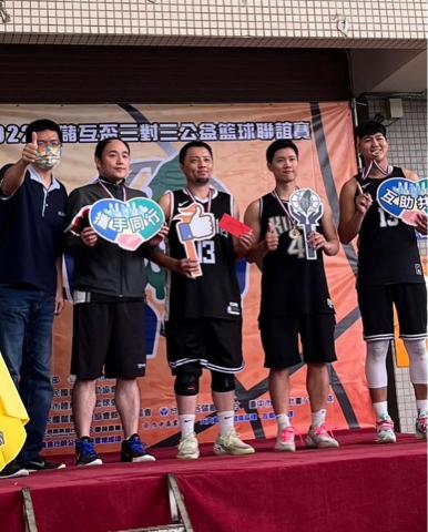 教練維特 -  教練維特 -