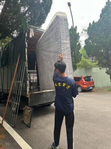 蜂巢HOenycomD二手傢俱店 - 