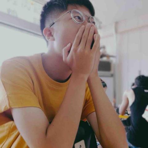 提供pttiphone版服務的專家黃柏傑