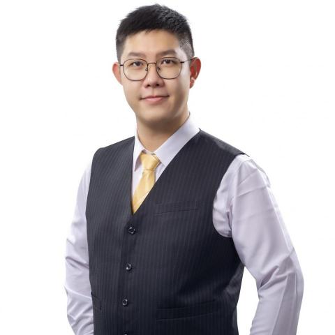 提供fbgoogle搜尋服務的專家郭建暉