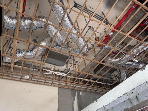 永舜節能有限公司 - VRF 吊癮式室內機風管配置 工事 永舜節能有限公司 - VRF 吊癮式室內機風管配置 工事