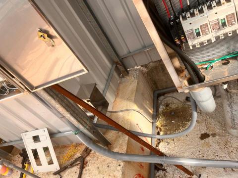 林柏勳 - 這是在配臨時的電路