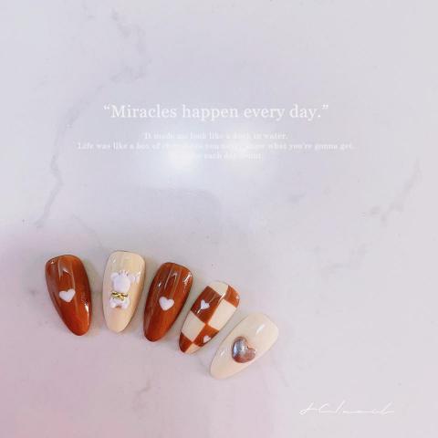 JCInail客製化美甲 - ?11月活動款

❥小熊美甲
❥治癒棕色系?
❥愛心手繪

預約約起來????

——ꕤ??????? ꕤ——

?桃園內壢｜私宅工作室