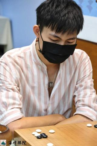 謝育庭 圍棋家教 - 