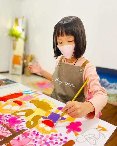 Jenny&rsquo;s Studio - 