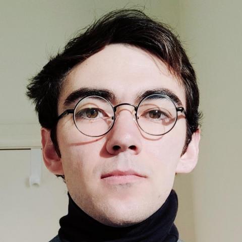 提供翻译i服務的專家Jack Gorman