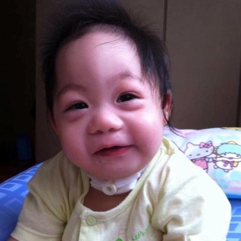 特別護理師 到府育嬰師服務 - 氣切寶寶