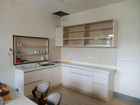 專業系統櫃、系統廚具、系統家具、全室室內設計規劃 - 系統櫃 L型系統廚具櫥櫃 專業系統櫃、系統廚具、系統家具、全室室內設計規劃 - 系統櫃 L型系統廚具櫥櫃