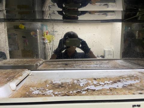 邱婕 - 圖一 清潔前