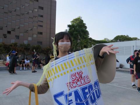 卓炘瑩 - 自製道具