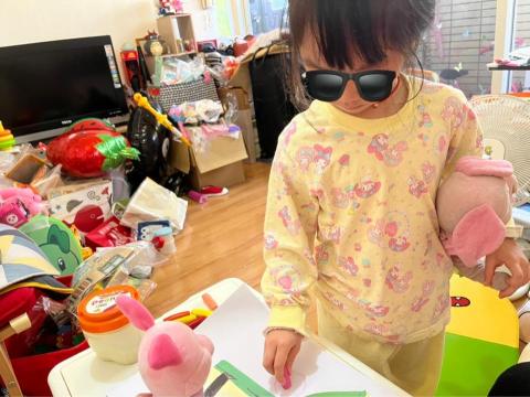 Tr.Julia｜兒童美語｜課後輔導｜伴讀｜ - 四歲英文陪玩、單字教學