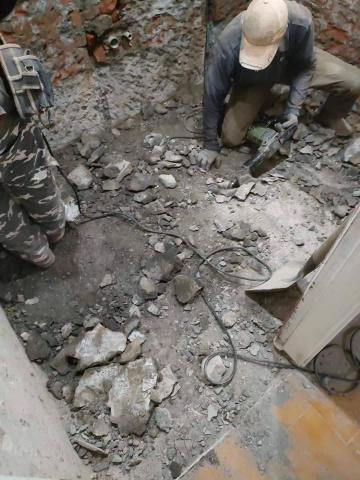 李博文 - 浴室整修2-拆除