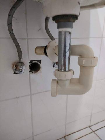 李博文 - 浴室整修8-安裝衛浴設備