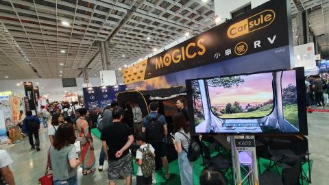 Neil Su 攝影師/剪輯師 - 露營展，現場活動熱烈