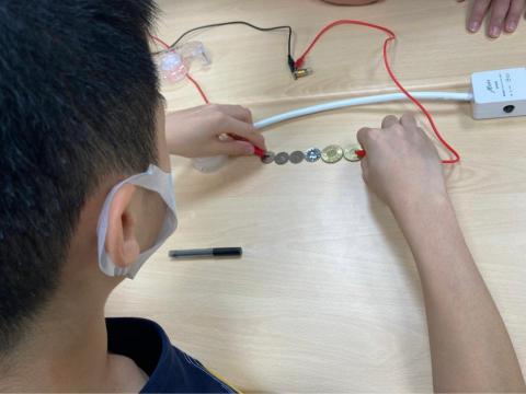 瓏畯科學教室 - 簡單電路