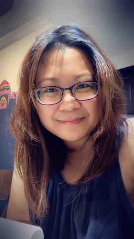 提供香香腐宅a服務的專家香香老師