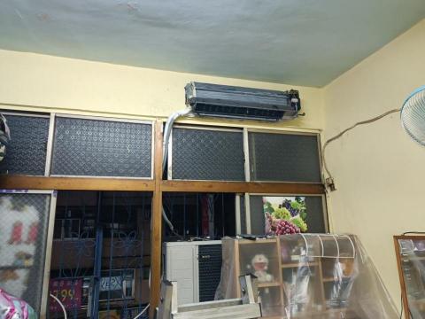 鴻展冷氣工程 - 幫客戶保養 移機 安裝