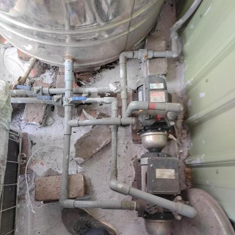 溫師傅 - 抽水馬達安裝配管