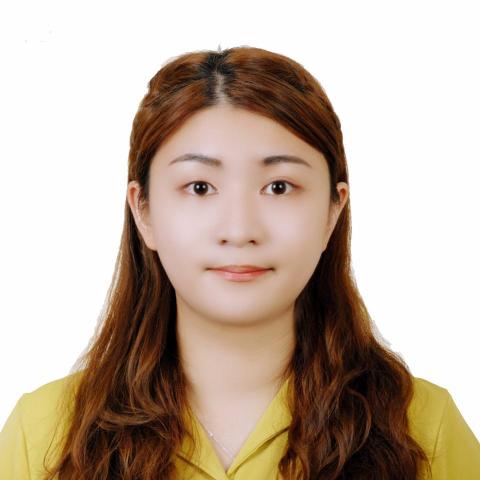 提供教師dcard服務的專家陳云泯