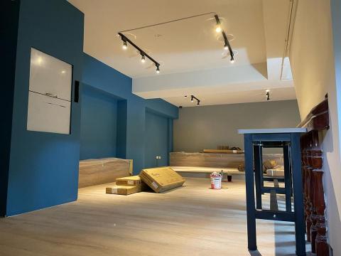 亦晁室內裝修工程有限公司 - 客製化油漆配色及燈光配置