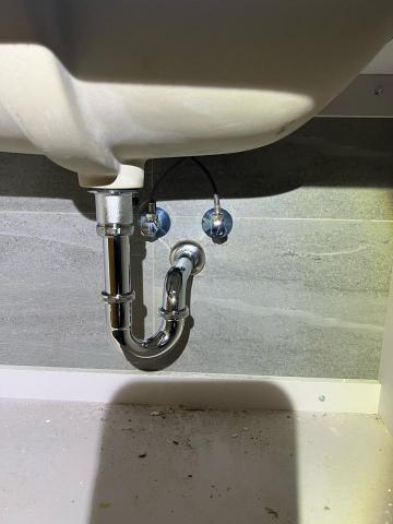 石皓廷 - 衛浴設備 p管 三角反爾 漏水頭 安裝