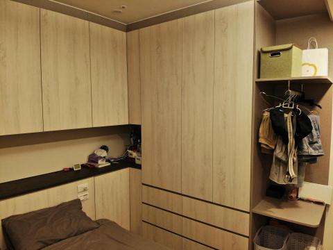 賴憲暉 - L型床頭背櫃