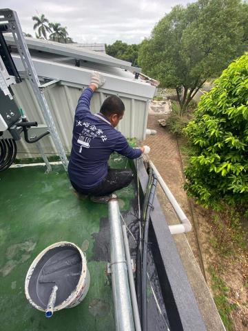 汰峪企業社 - 水性彈泥防水施作！