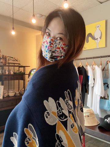 Izzylim - 香港聯名毛衣