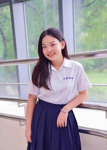 提供晚班兼職服務的專家Cindy