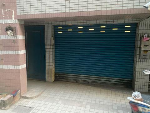 瑞芳油漆工程 - 鳳山市客戶五樓透天民宅室內水性漆粉刷及大門鐵捲門油性漆粉刷完工照