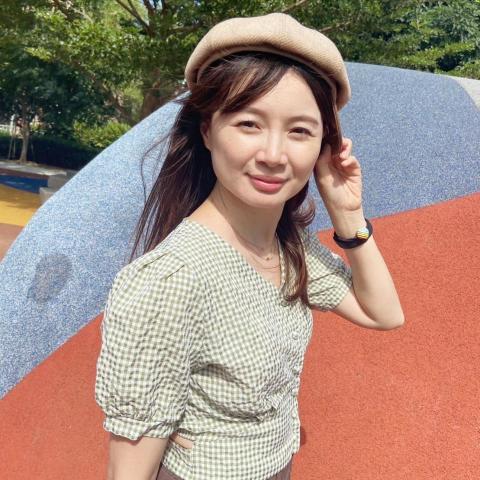 提供中壢護膚服務的專家何麗麗