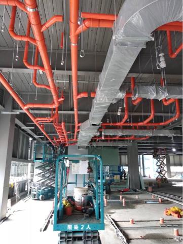 大有水電工程行 - 工廠吊管施工