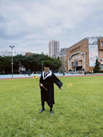 提供潤稿服務的專家楊諺珽