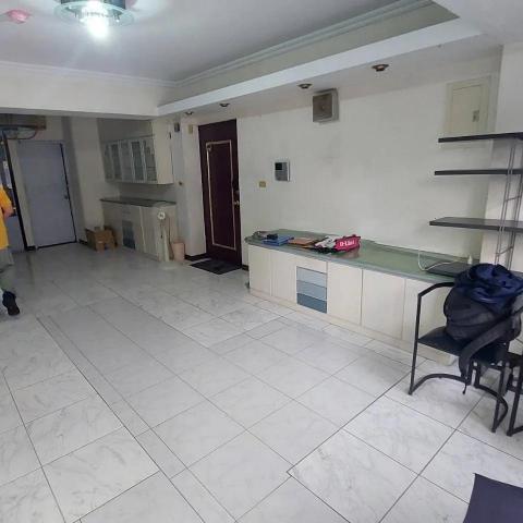 璟榮/ 窗簾 | 壁紙 | 地板 | 建築貼膜 | - 壁紙、地板、櫃體貼膜(前) 璟榮/ 窗簾 | 壁紙 | 地板 | 建築貼膜 | - 壁紙、地板、櫃體貼膜(前)