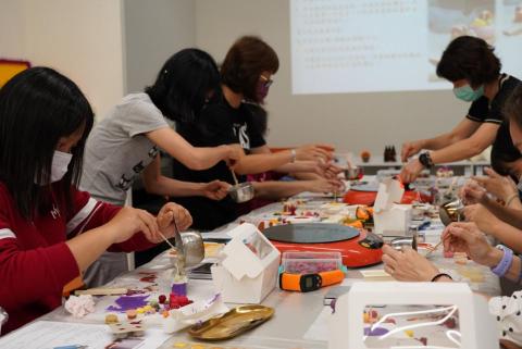 YL Candle Studio - 清華大學推廣教育中心 課程花絮 YL Candle Studio - 清華大學推廣教育中心 課程花絮